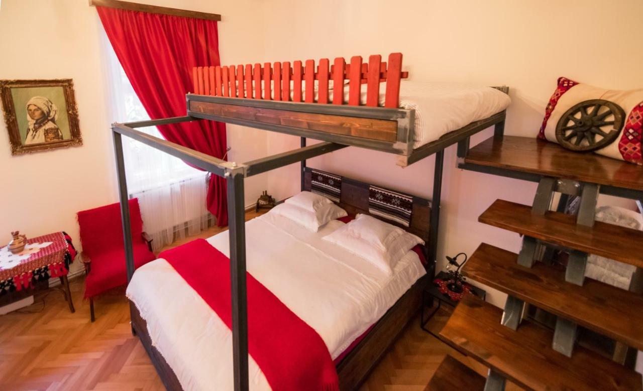 Folkloric Loft - Sibiul Vechi *